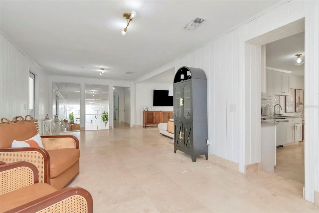 19207 Crooked Lane, Lutz, FL 33548 Photo
