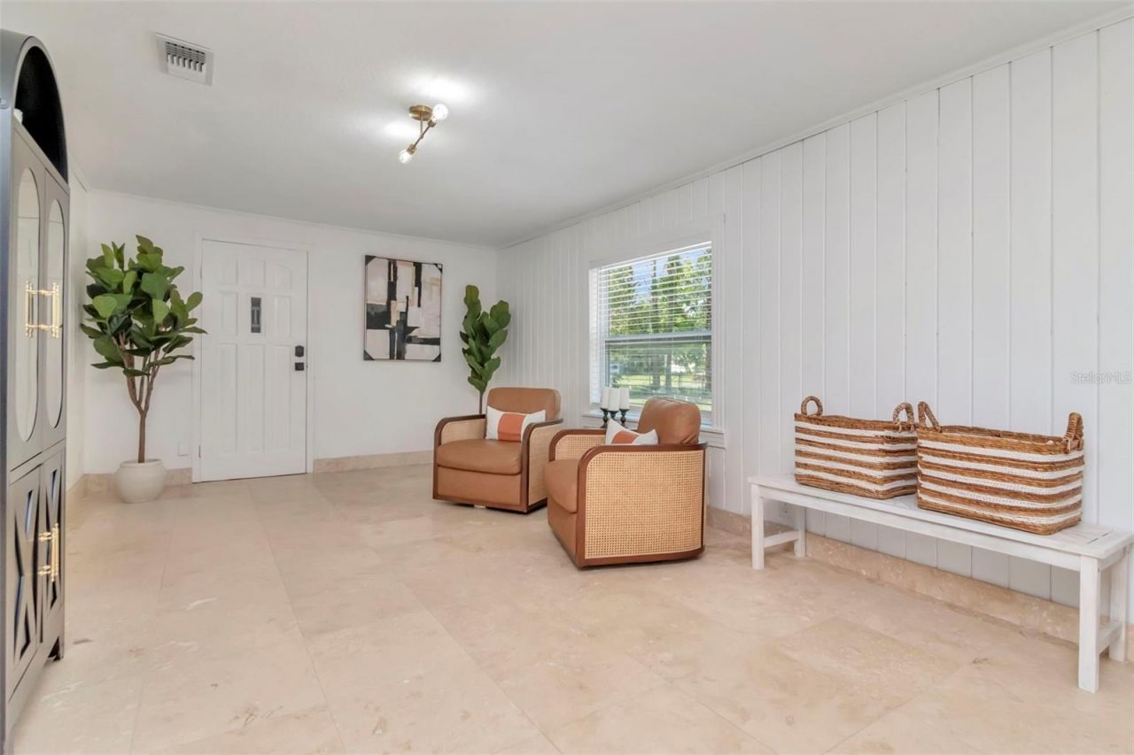 19207 Crooked Lane, Lutz, FL 33548 Photo