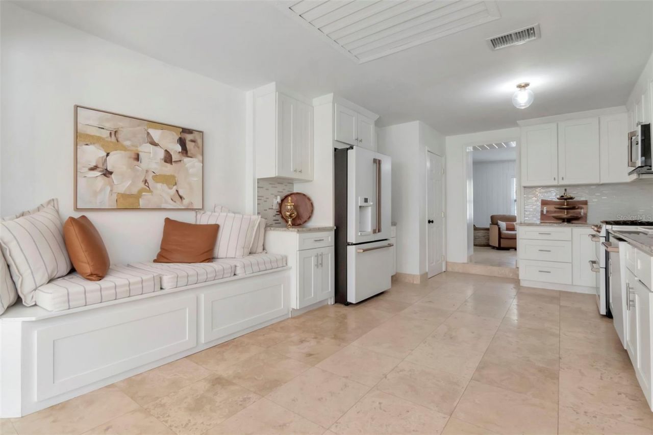 19207 Crooked Lane, Lutz, FL 33548 Photo