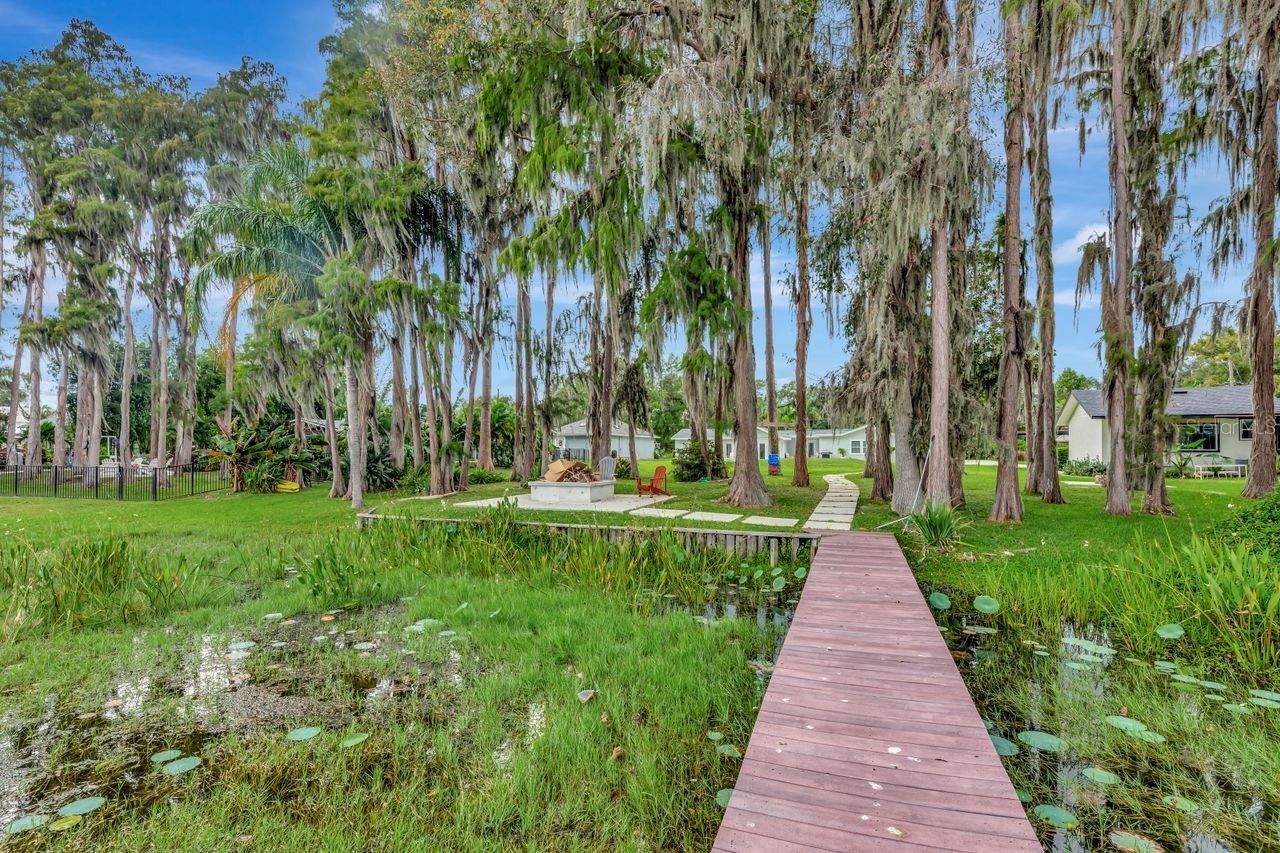 19207 Crooked Lane, Lutz, FL 33548 Photo