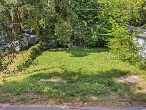 2304 N GROVE AVENUE, TAMPA, FL 33602