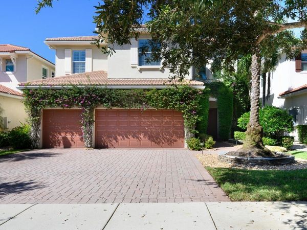 12293 Aviles Circle, Palm Beach Gardens, FL 33418