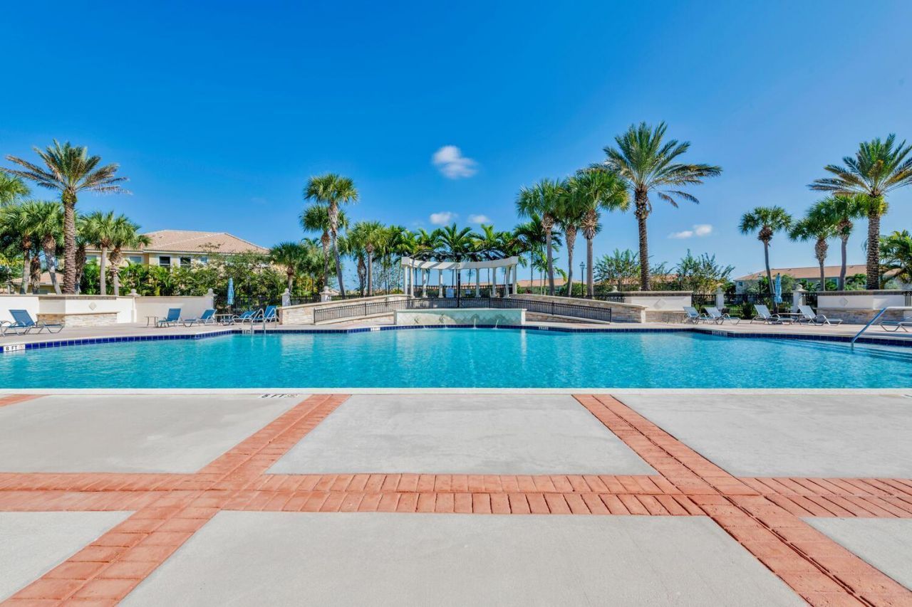 12293 Aviles Circle, Palm Beach Gardens, FL 33418 Photo