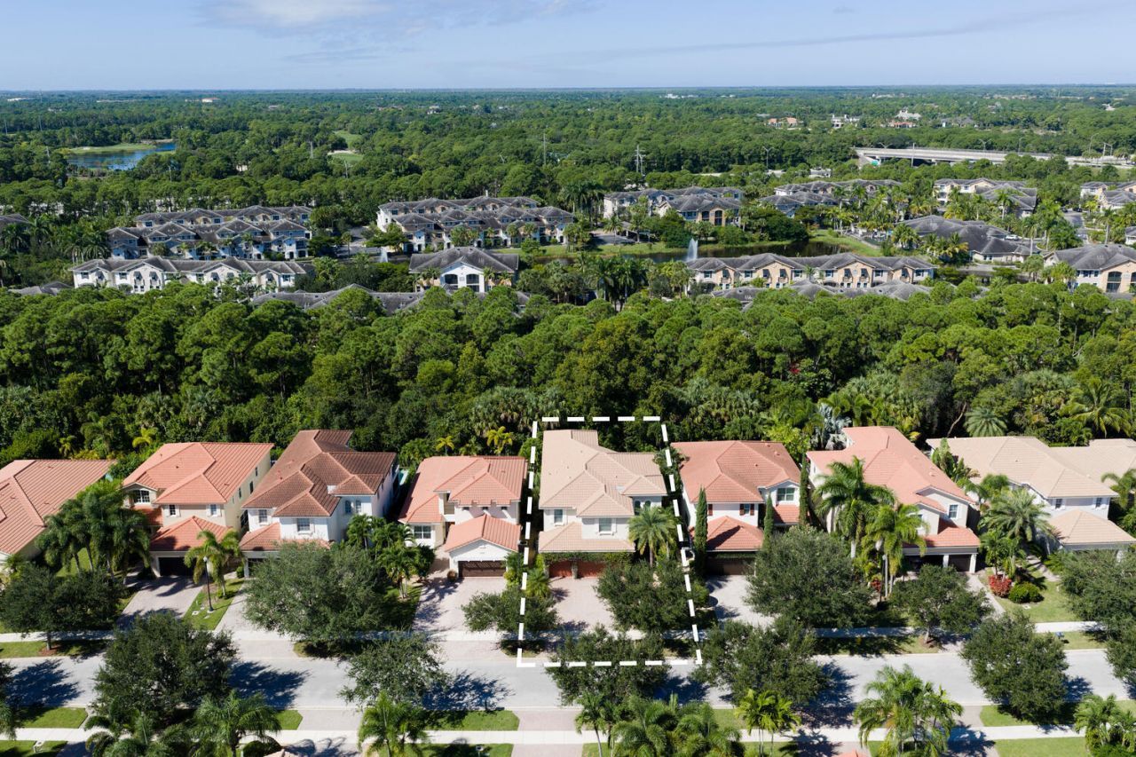 12293 Aviles Circle, Palm Beach Gardens, FL 33418 Photo