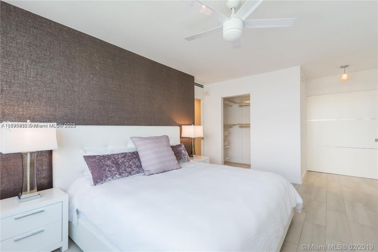 3 Island Ave, Unit 09D, Miami Beach, FL 33139 Photo