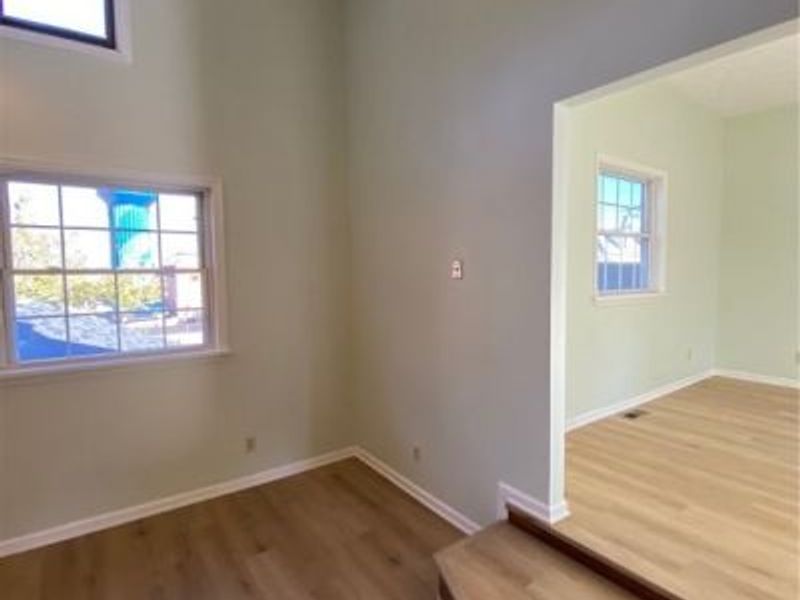 4210 Clinton Avenue, Cleveland, OH 44113 Photo 10