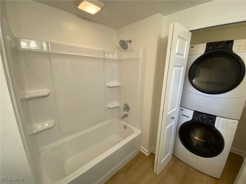 4210 Clinton Avenue, Cleveland, OH 44113 Photo 15