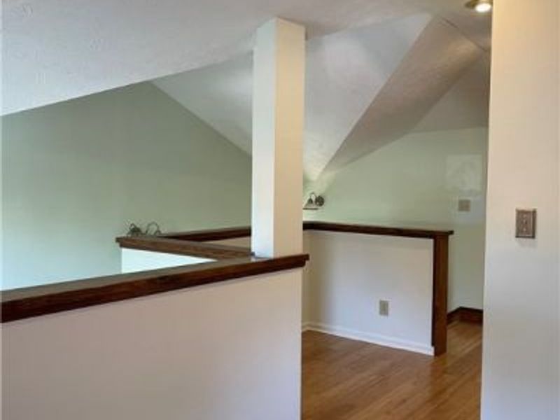 4210 Clinton Avenue, Cleveland, OH 44113 Photo 16