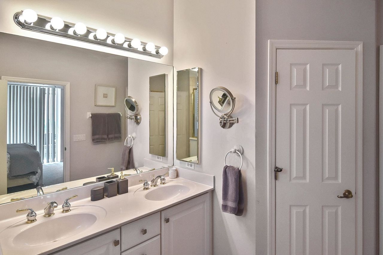 8156 Woodridge Pointe Dr, Fort Myers, FL 33912 Photo