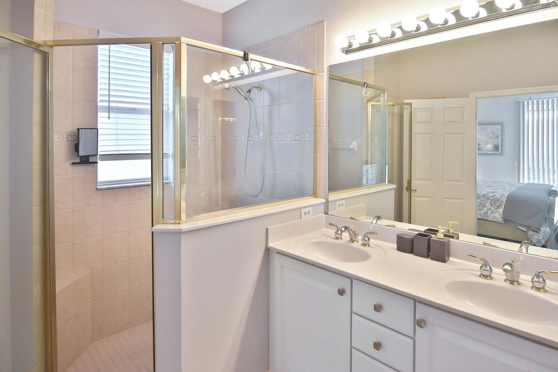 8156 Woodridge Pointe Dr, Fort Myers, FL 33912 Photo