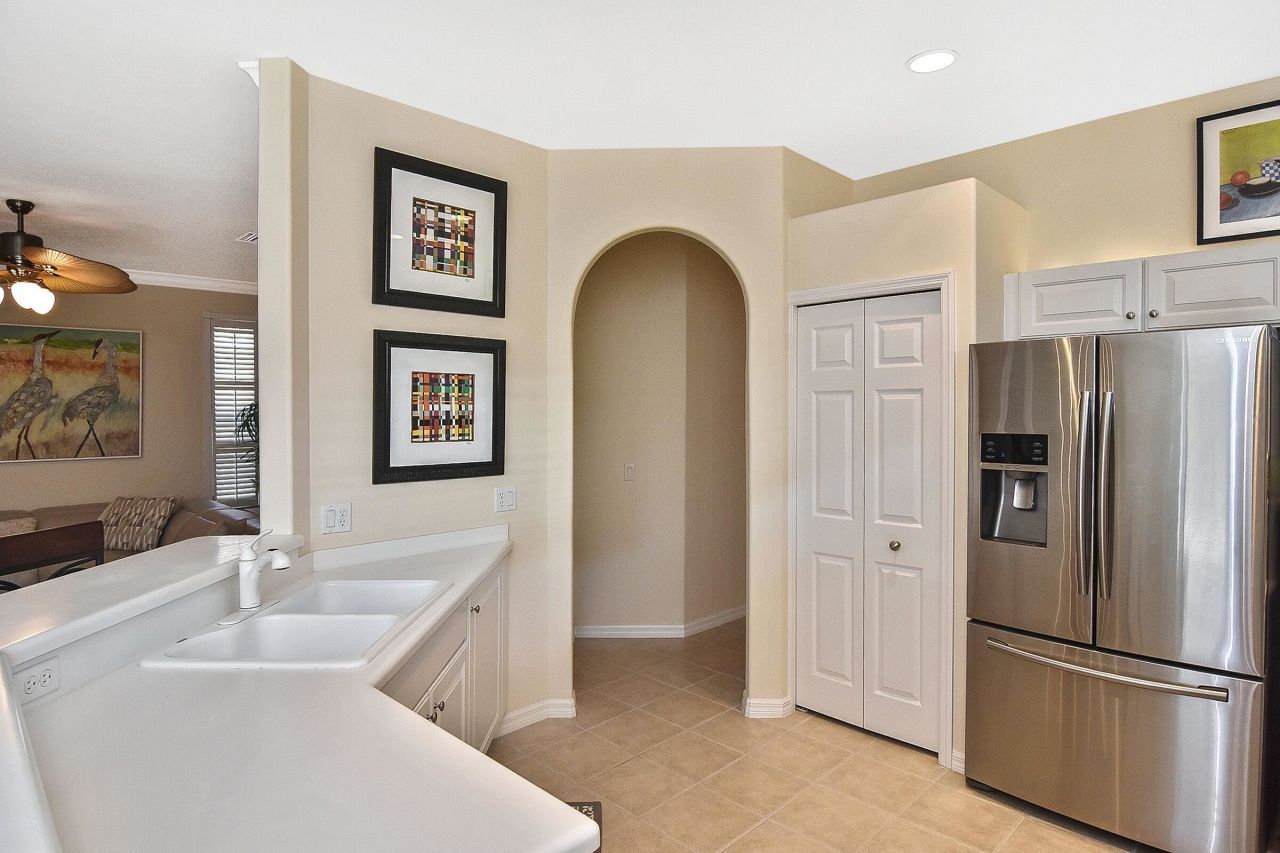 8156 Woodridge Pointe Dr, Fort Myers, FL 33912 Photo