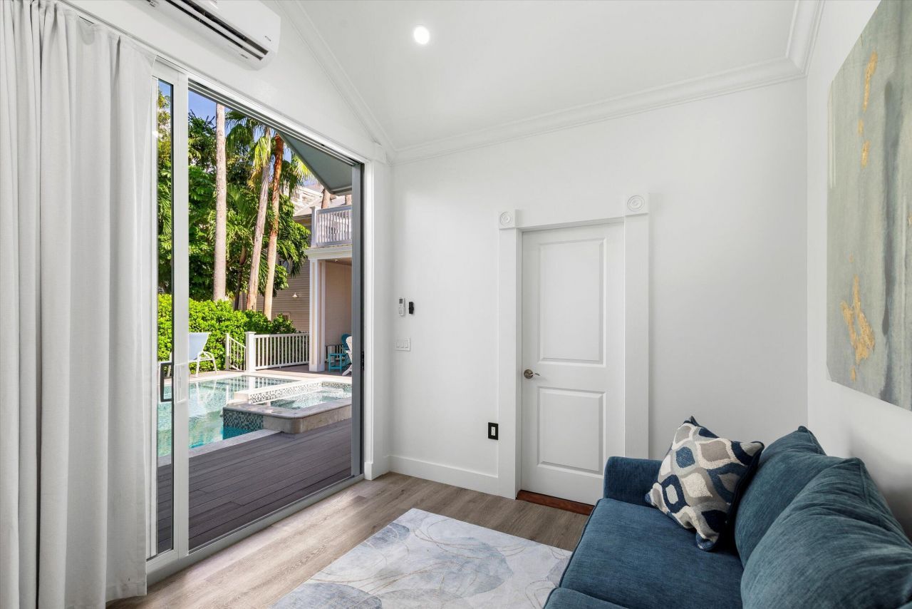 627 Caroline Street, Key West, FL 33040 Photo