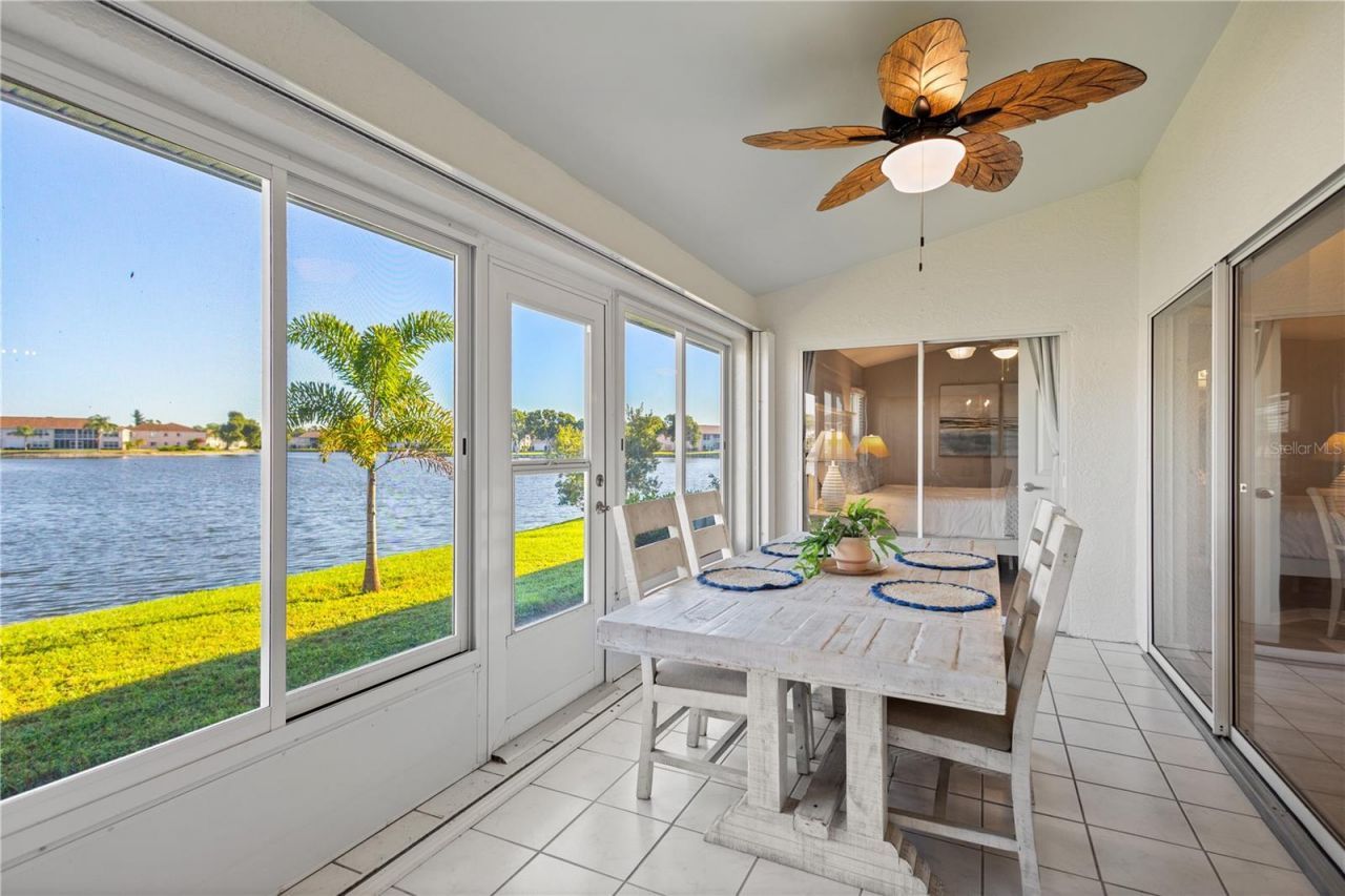 12454 SW Kingsway Circle, Unit 202, Lake Suzy, FL 34269 Photo