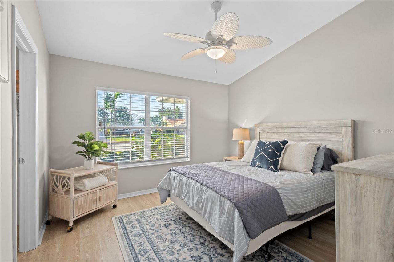 12454 SW Kingsway Circle, Unit 202, Lake Suzy, FL 34269 Photo
