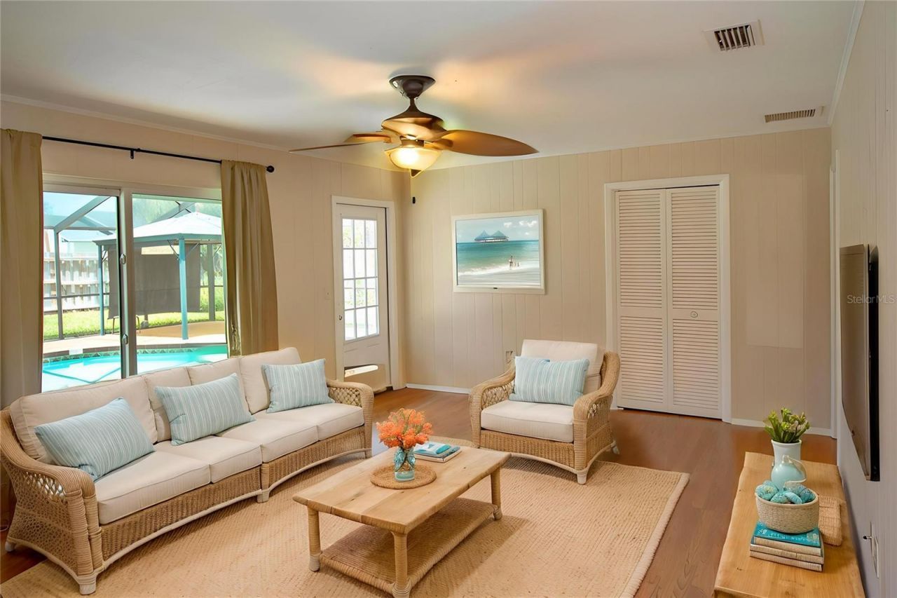 2216 40th Street W, Bradenton, FL 34205 Photo