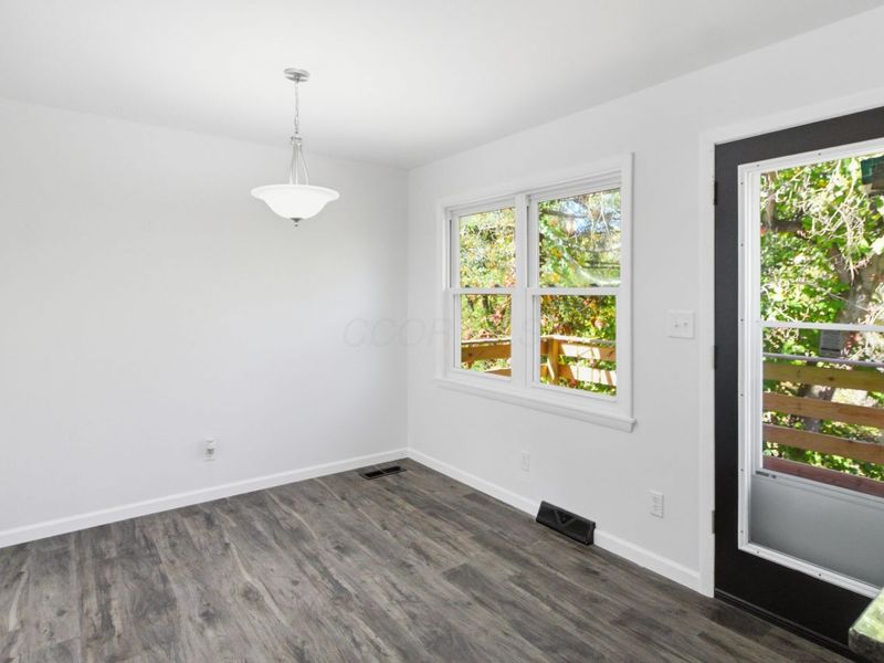 12491 Lesley Road SE, Heath, OH 43056 Photo 10