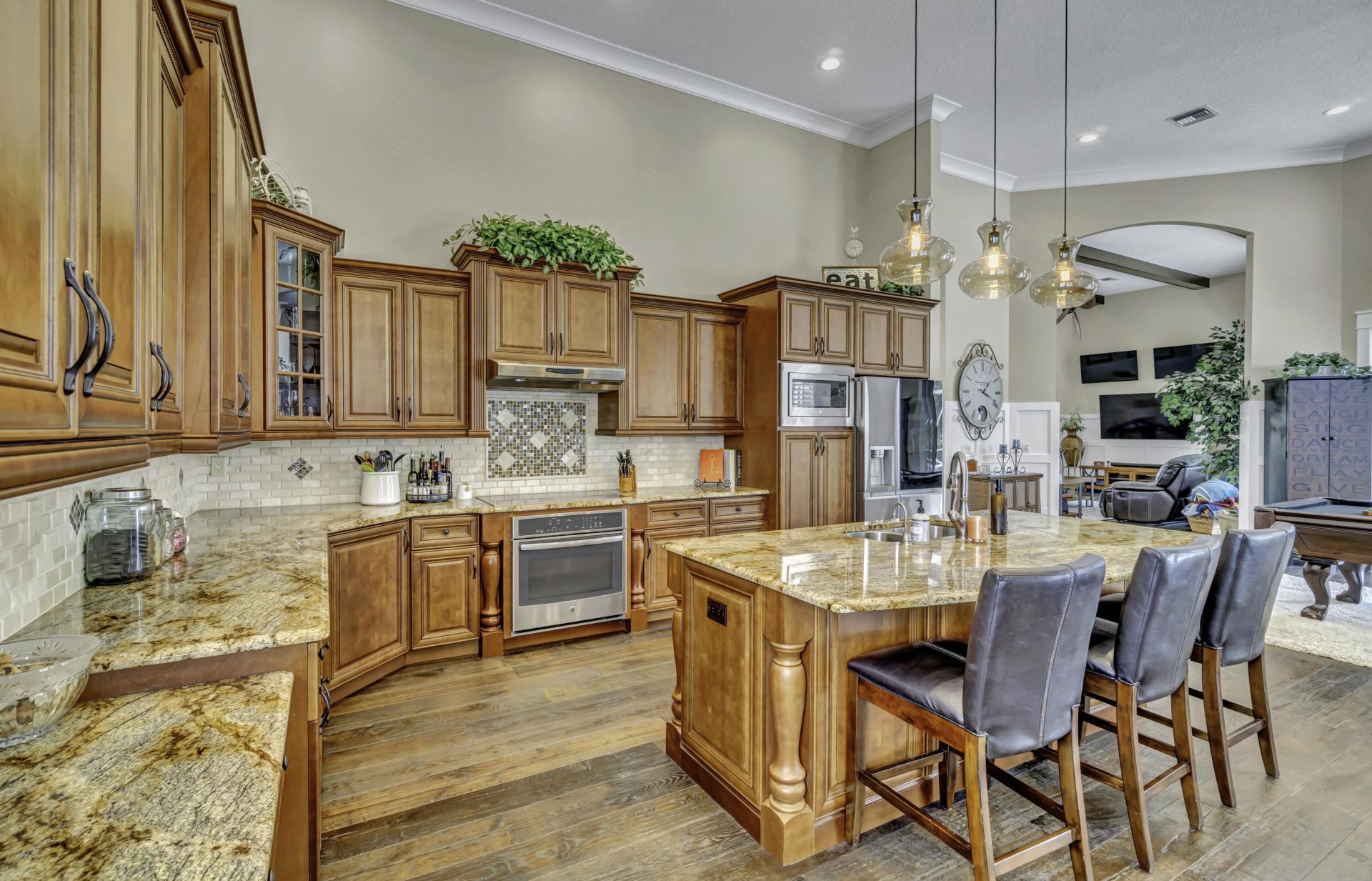 1209 Breakers West Boulevard, West Palm Beach, FL 33411 Photo