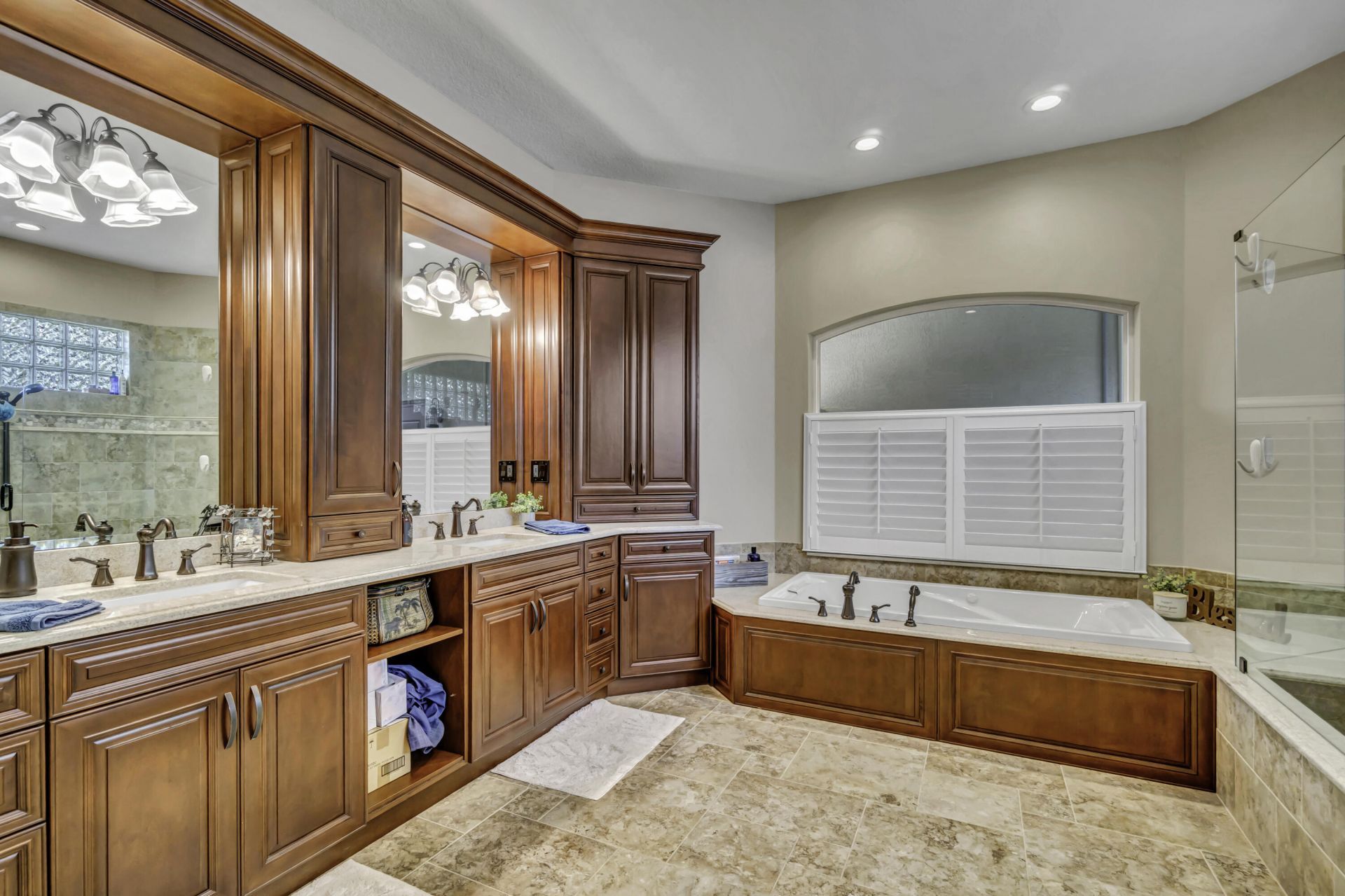 1209 Breakers West Boulevard, West Palm Beach, FL 33411 Photo