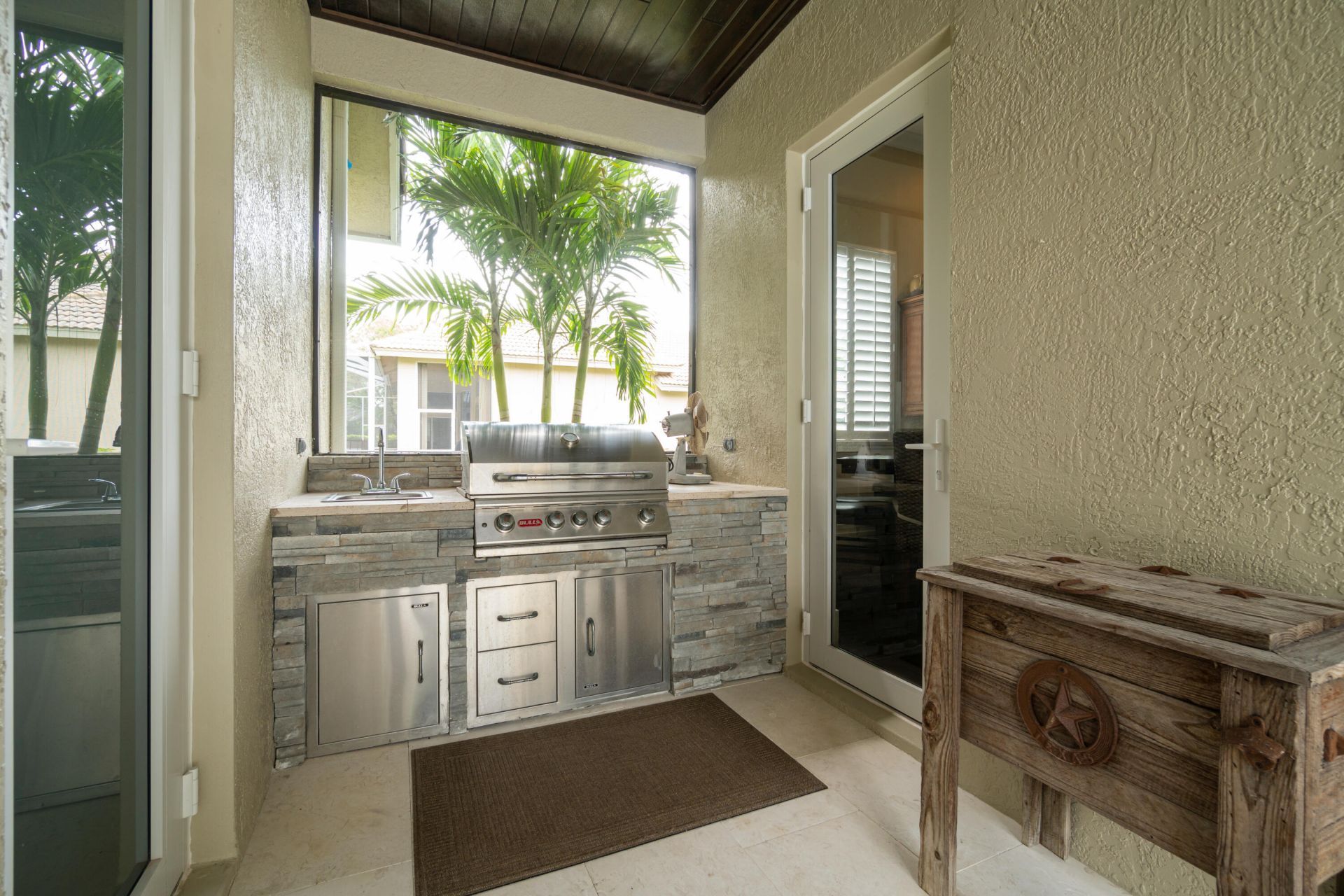 1209 Breakers West Boulevard, West Palm Beach, FL 33411 Photo