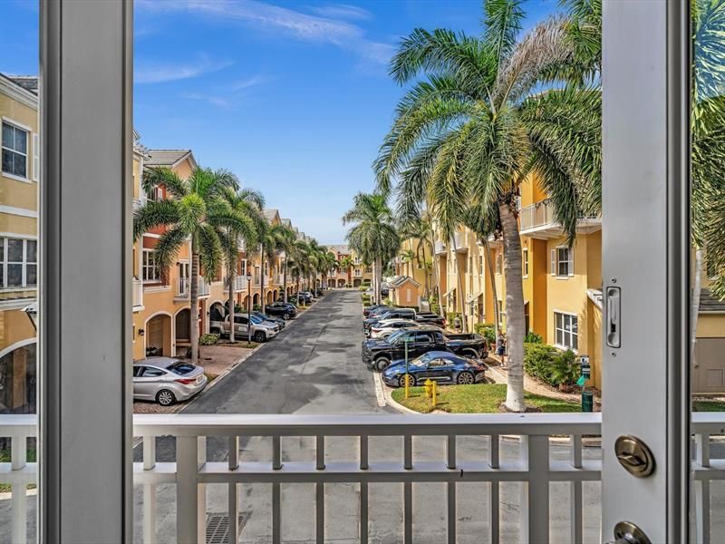 2329 Vintage Drive, Unit 2329, Lighthouse Point, FL 33064 Photo