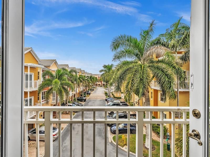 2329 Vintage Drive, Unit 2329, Lighthouse Point, FL 33064 Photo