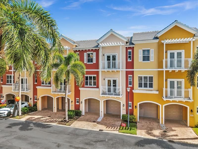 2329 Vintage Drive, Unit 2329, Lighthouse Point, FL 33064 Photo