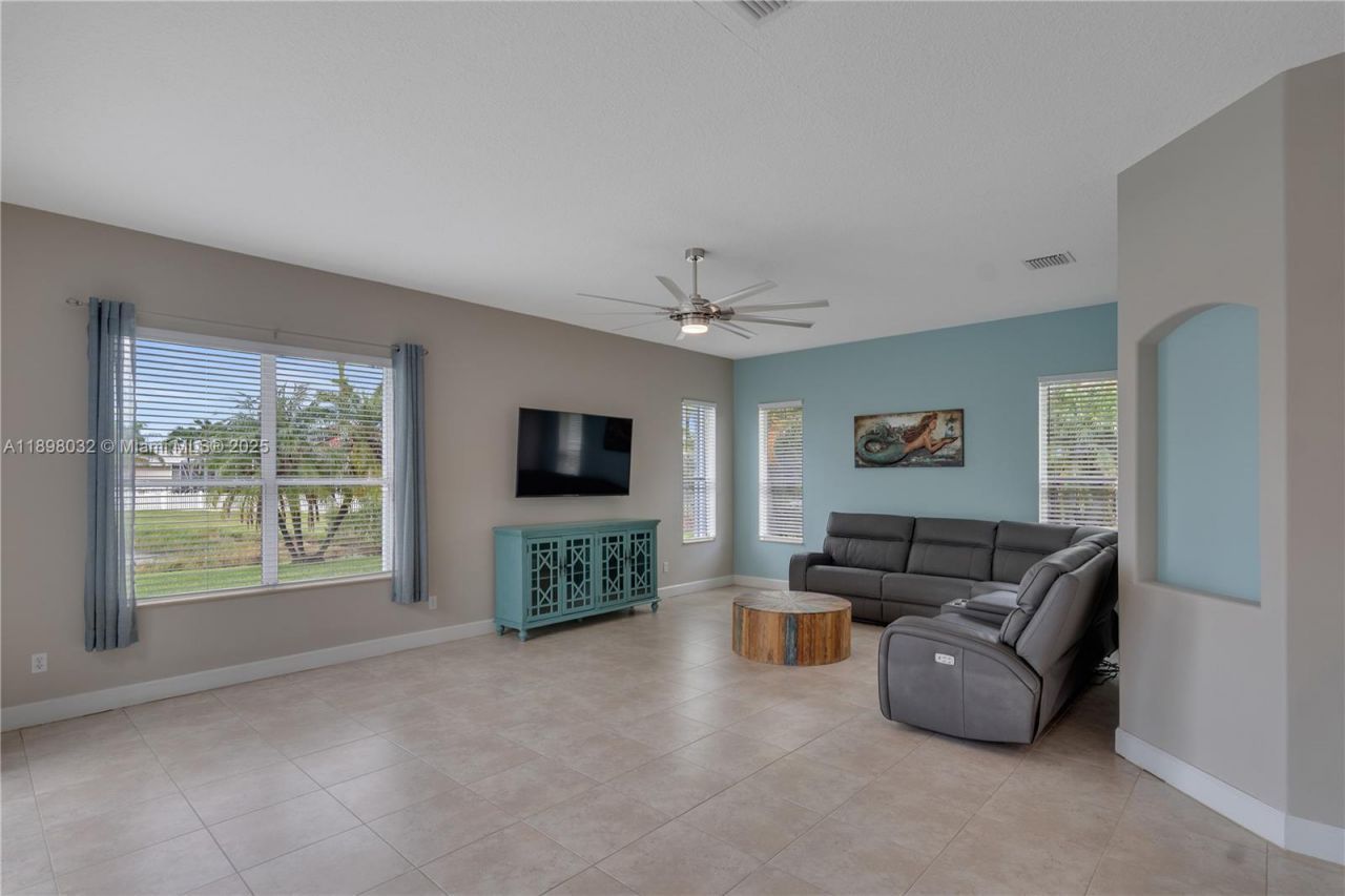 4670 SW Stephanie Ln Sw, Vero Beach, FL 32968 Photo