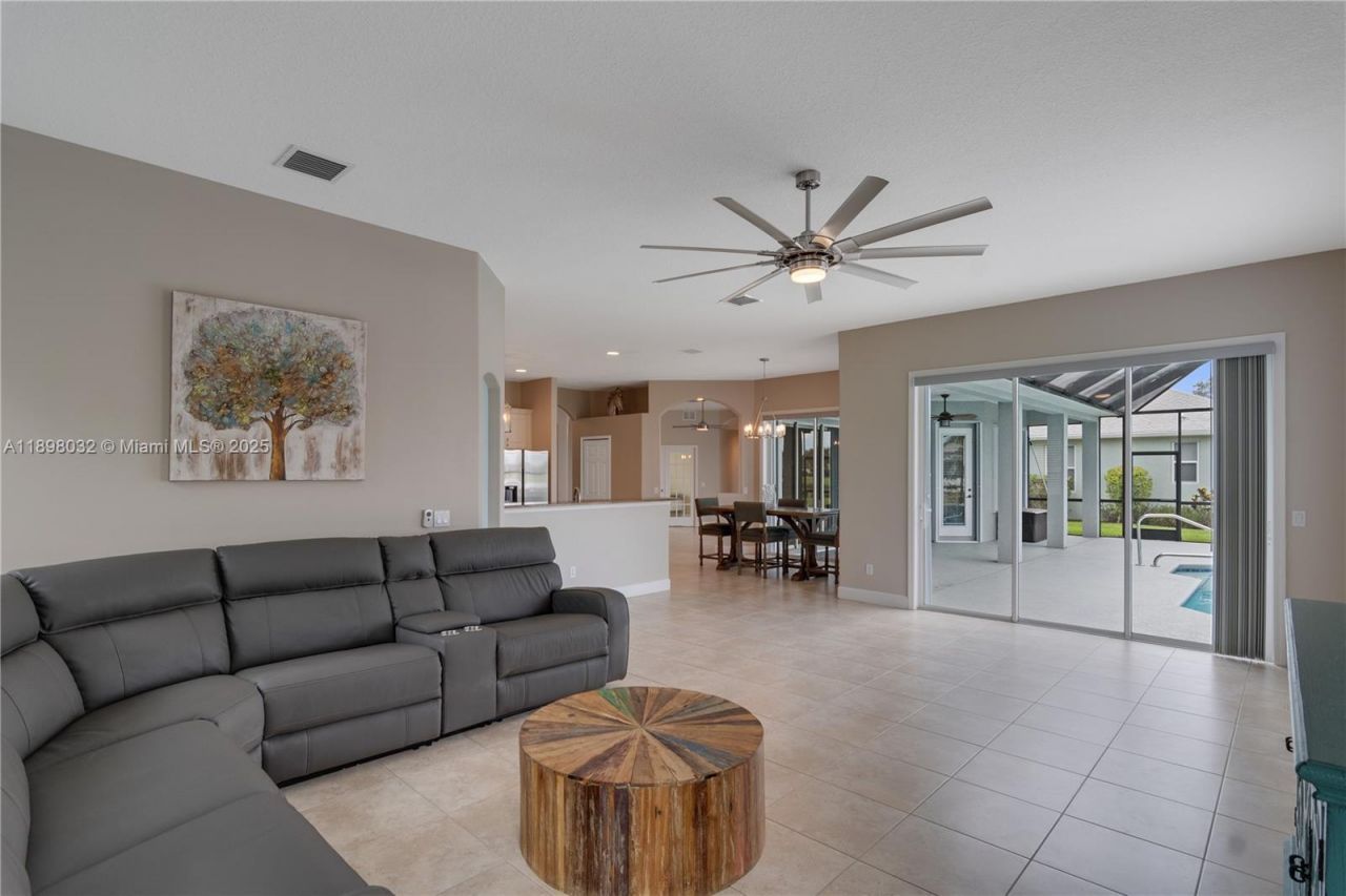 4670 SW Stephanie Ln Sw, Vero Beach, FL 32968 Photo