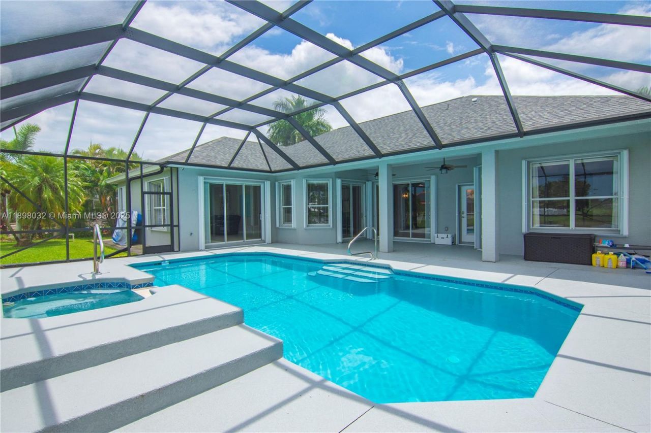 4670 SW Stephanie Ln Sw, Vero Beach, FL 32968 Photo