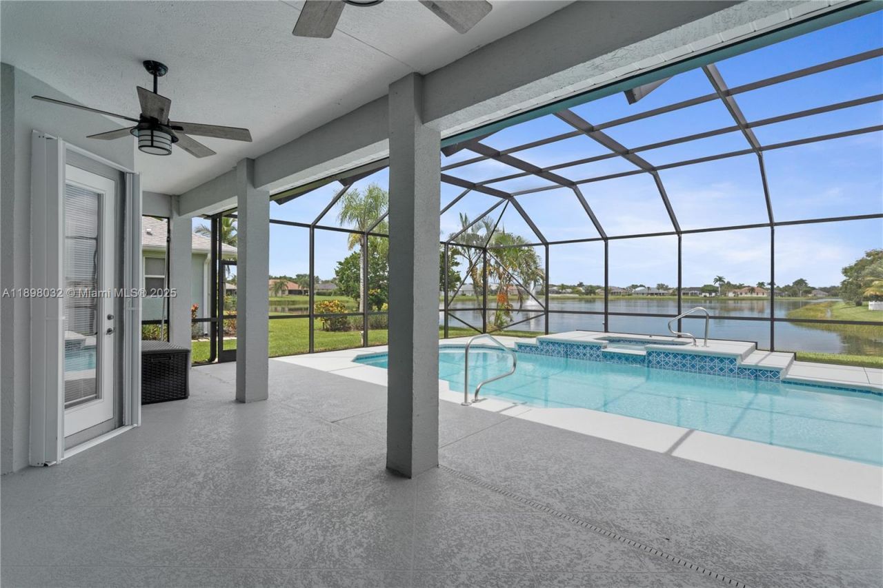 4670 SW Stephanie Ln Sw, Vero Beach, FL 32968 Photo