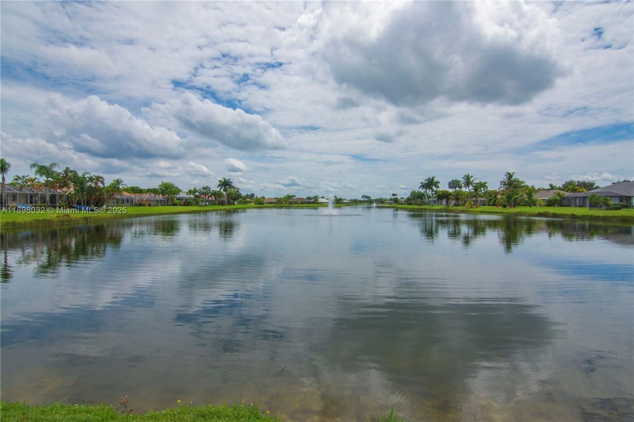 4670 SW Stephanie Ln Sw, Vero Beach, FL 32968 Photo