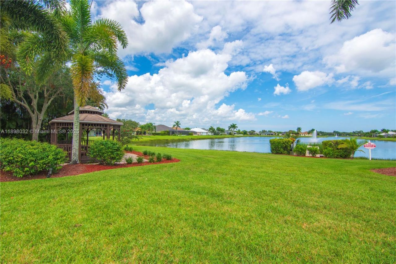 4670 SW Stephanie Ln Sw, Vero Beach, FL 32968 Photo
