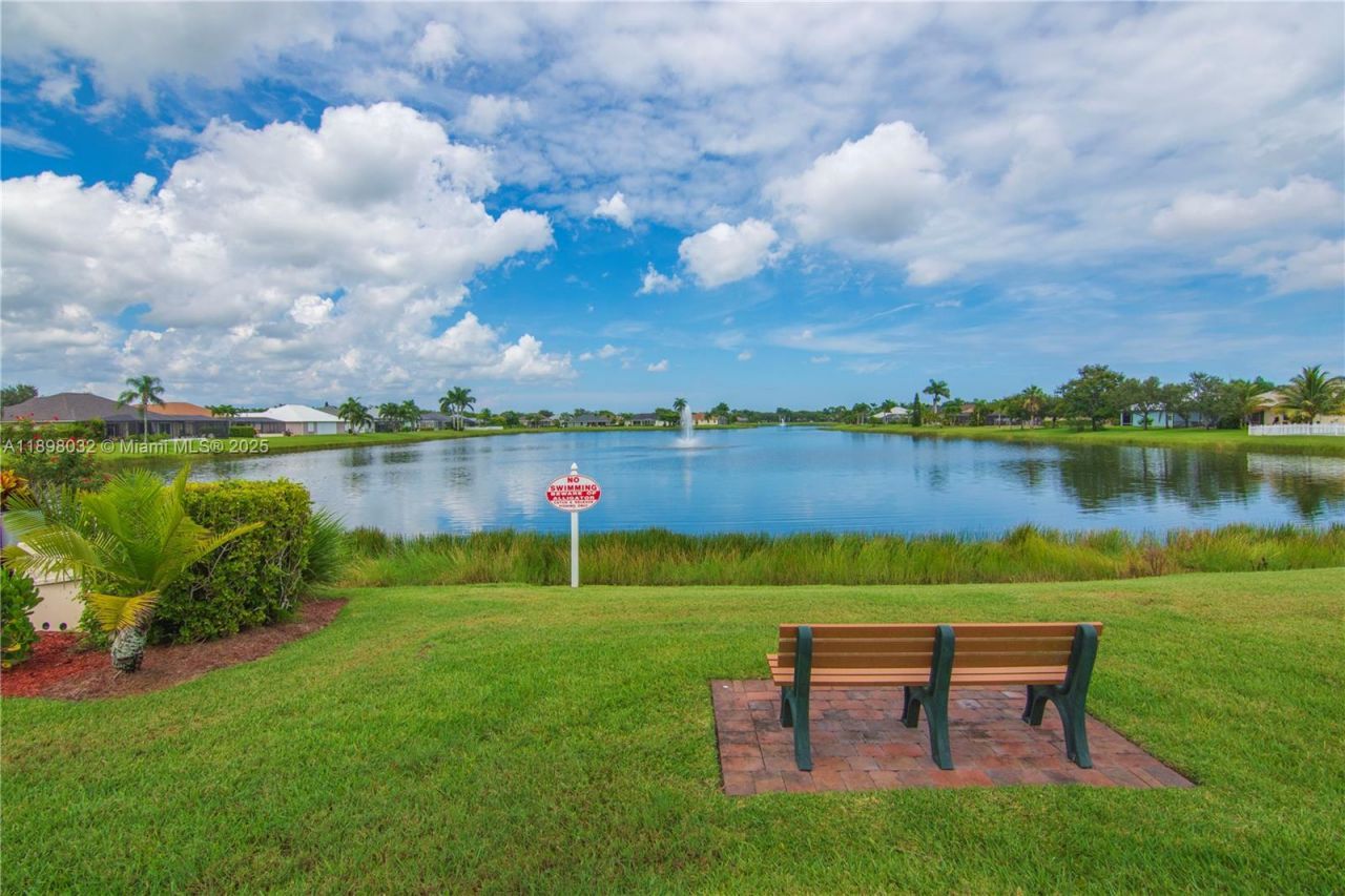 4670 SW Stephanie Ln Sw, Vero Beach, FL 32968 Photo