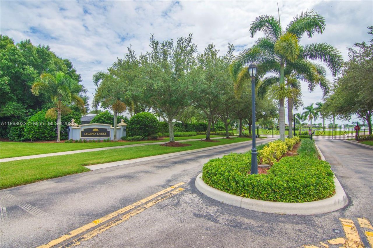 4670 SW Stephanie Ln Sw, Vero Beach, FL 32968 Photo
