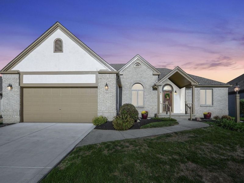 7164 Durness Place, Columbus, OH 43235 Photo 1