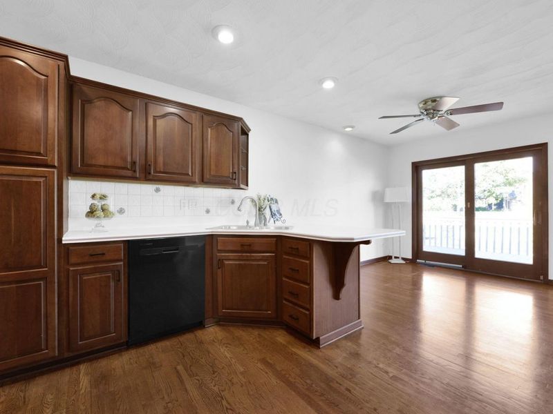 7164 Durness Place, Columbus, OH 43235 Photo 12