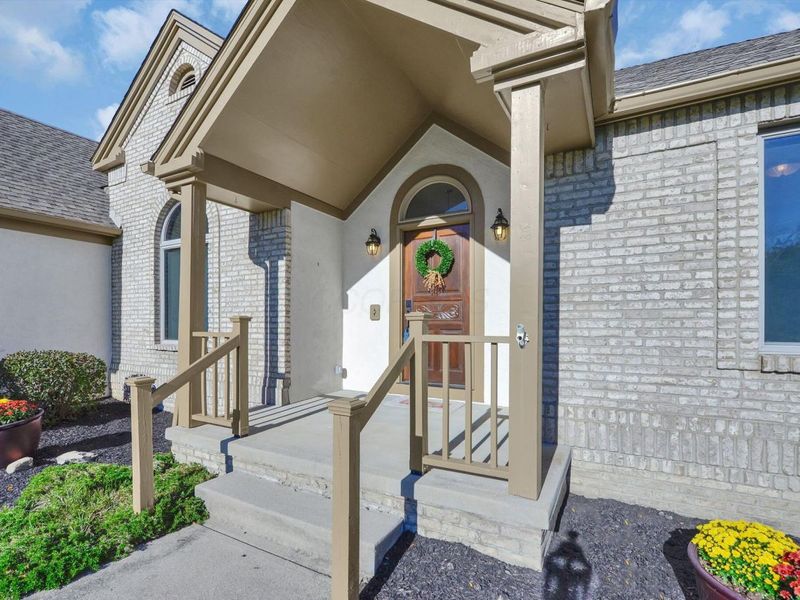 7164 Durness Place, Columbus, OH 43235 Photo 4