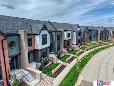 721 Blue Sage Boulevard, Lincoln, NE 68521