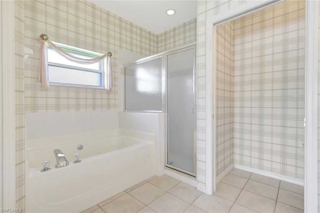 9490 Cedar Creek Dr, Bonita Springs, FL 34135 Photo