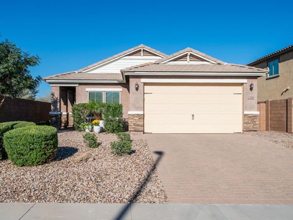 2358 E RUNAWAY BAY Place, Gilbert, AZ 85298
