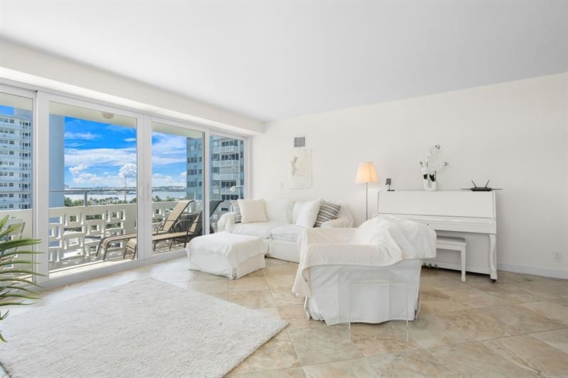 1900 S Ocean Drive, Unit 1002, Fort Lauderdale, FL 33316 Photo