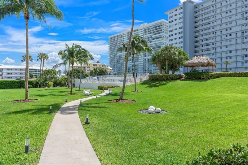 1900 S Ocean Drive, Unit 1002, Fort Lauderdale, FL 33316 Photo