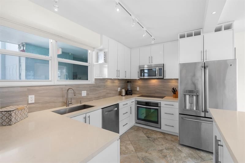 1900 S Ocean Drive, Unit 1002, Fort Lauderdale, FL 33316 Photo