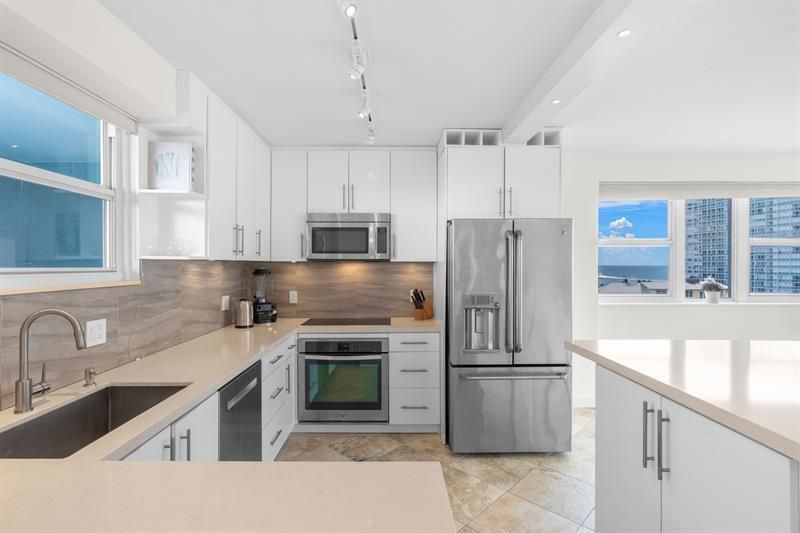 1900 S Ocean Drive, Unit 1002, Fort Lauderdale, FL 33316 Photo