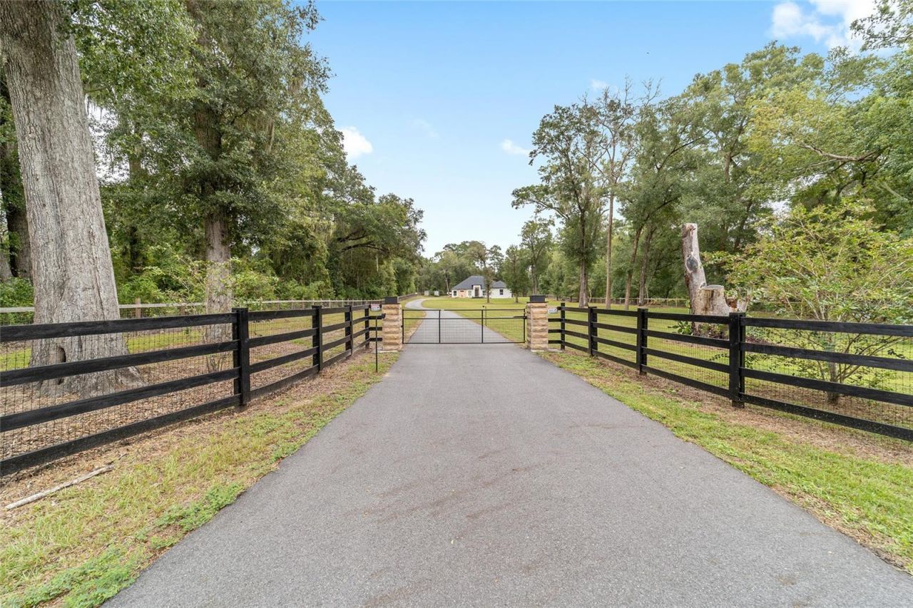 9277 SW 27th Avenue, Ocala, FL 34476 Photo