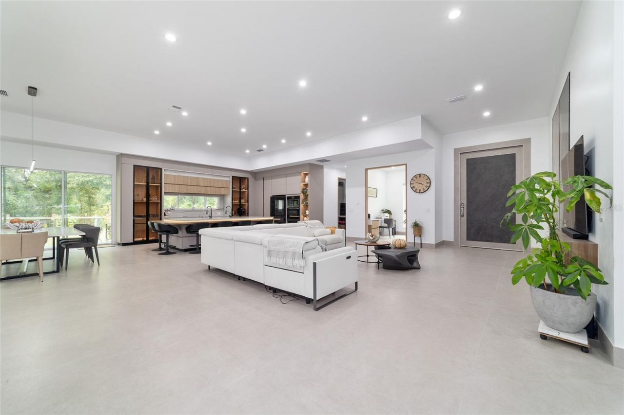 9277 SW 27th Avenue, Ocala, FL 34476 Photo