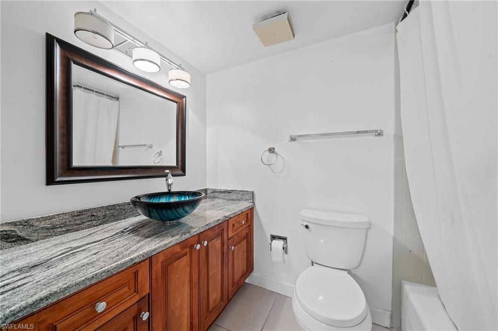 6979 Winkler Rd, Unit 317, Fort Myers, FL 33919 Photo