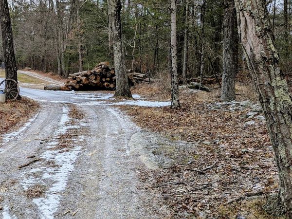 Stove Pipe Alley, Red Hook, NY 12571