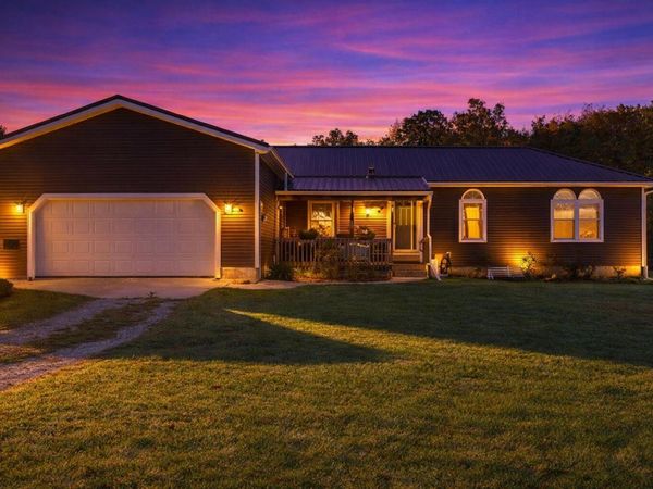 1114 E Station Road, Sheridan, MI 48884