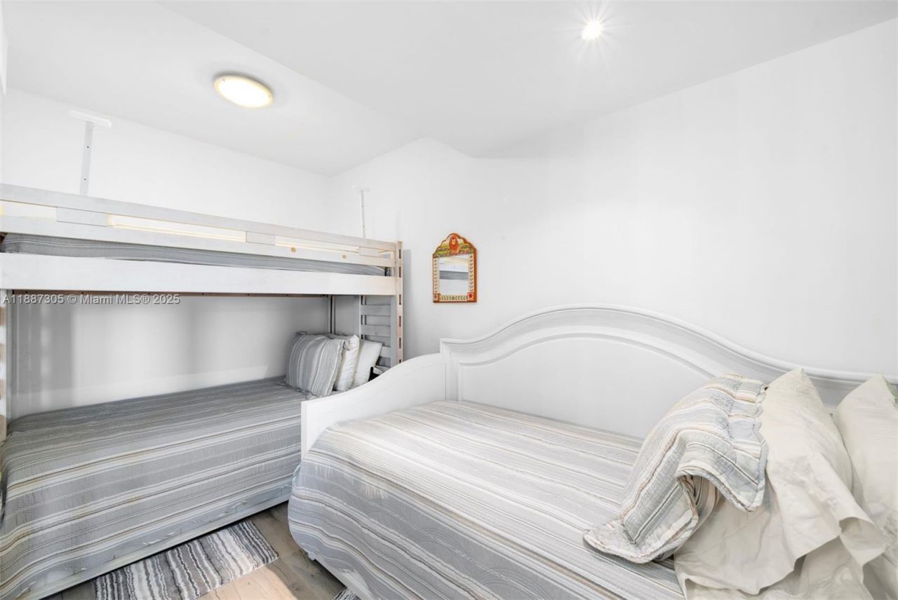 10185 Collins Ave, Unit 519, Bal Harbour, FL 33154 Photo